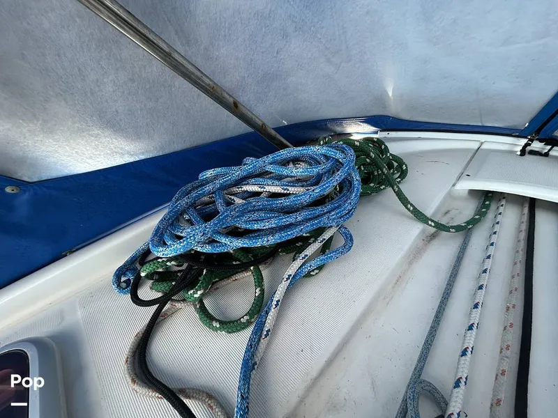 Slide: The Image of Beneteau OCEANIS 40 2011 - 16362679