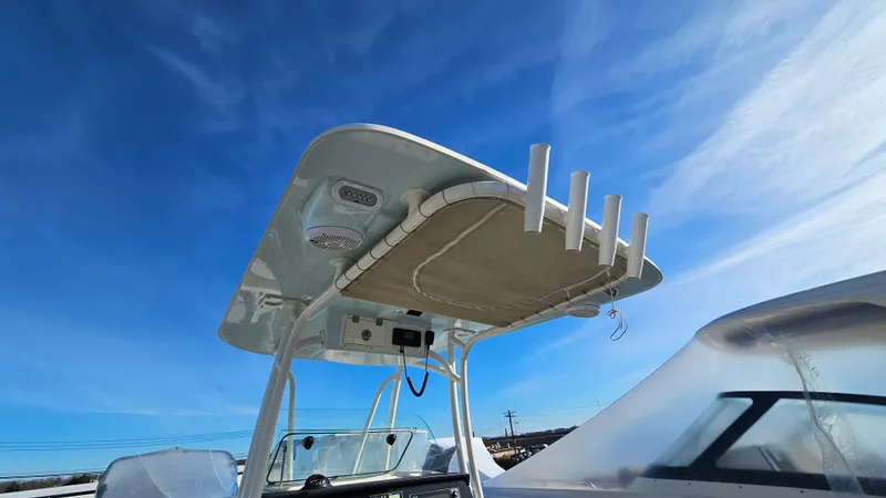 Slide: The Image of Sailfish 242 CC 2021 - 14