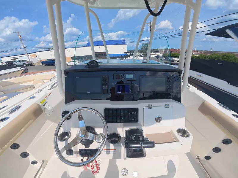 Slide: The Image of Sailfish 242 CC 2021 - 8