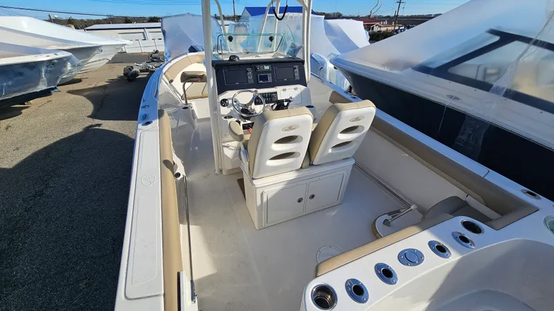 Slide: The Image of Sailfish 242 CC 2021 - 9