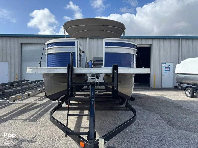 Slide: The Image of Bennington SX23 2023 - 16329070