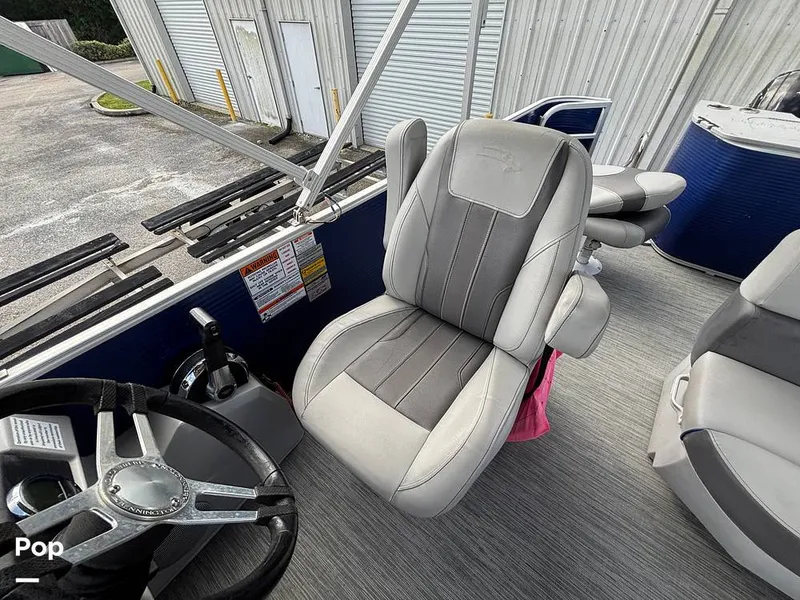 Slide: The Image of Bennington SX23 2023 - 16329119