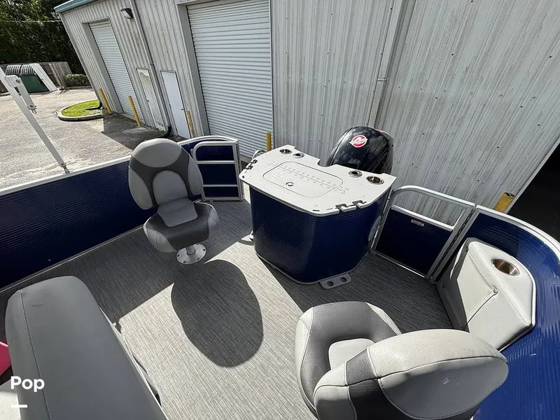 Slide: The Image of Bennington SX23 2023 - 16329129