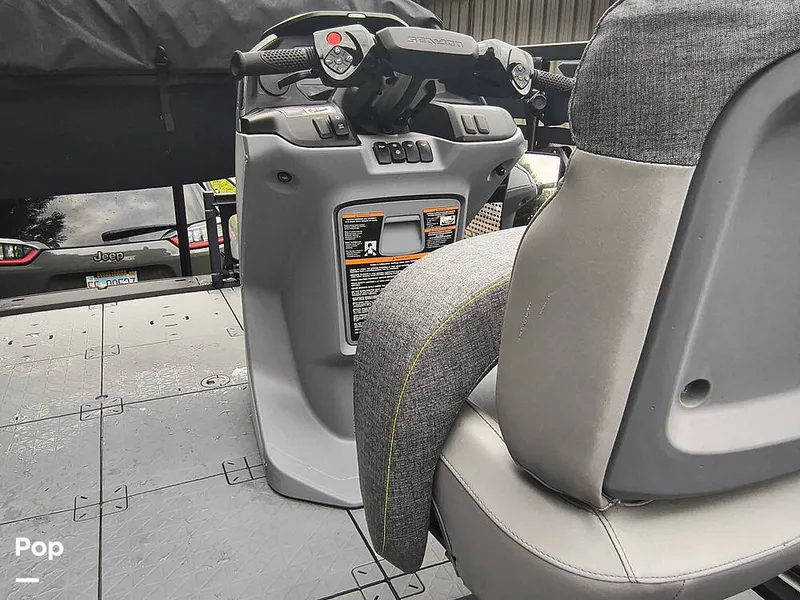 Slide: The Image of Sea-Doo Switch Sport Compact 2024 - 16767760