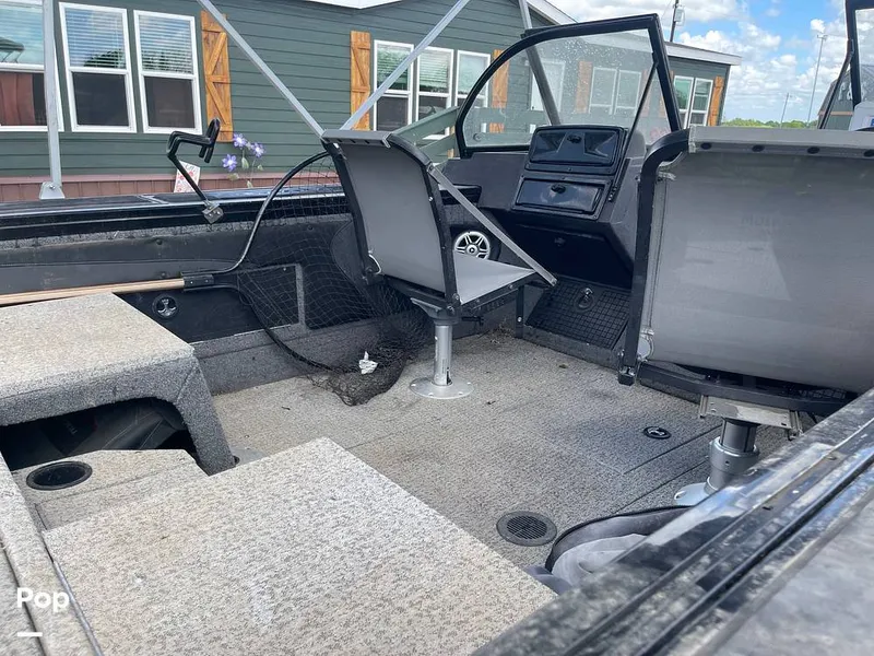 Slide: The Image of Tracker Targa V19 WT 2022 - 16332332