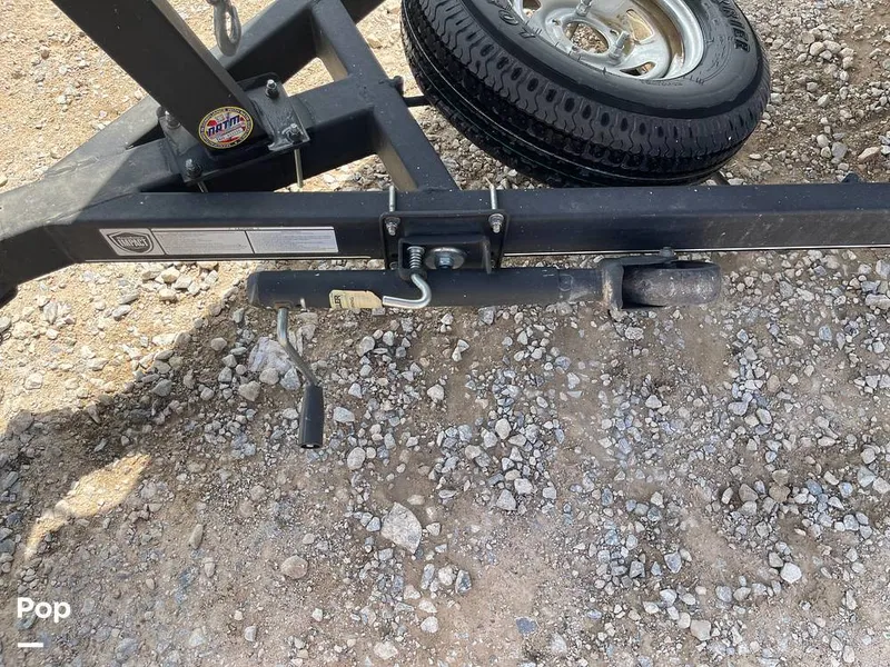 Slide: The Image of Tracker Targa V19 WT 2022 - 16332725