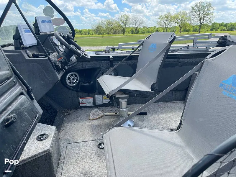 Slide: The Image of Tracker Targa V19 WT 2022 - 16332865