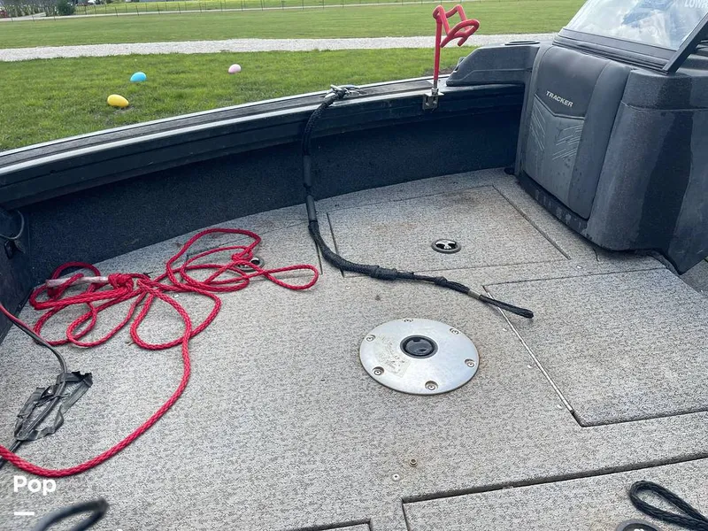 Slide: The Image of Tracker Targa V19 WT 2022 - 16332869