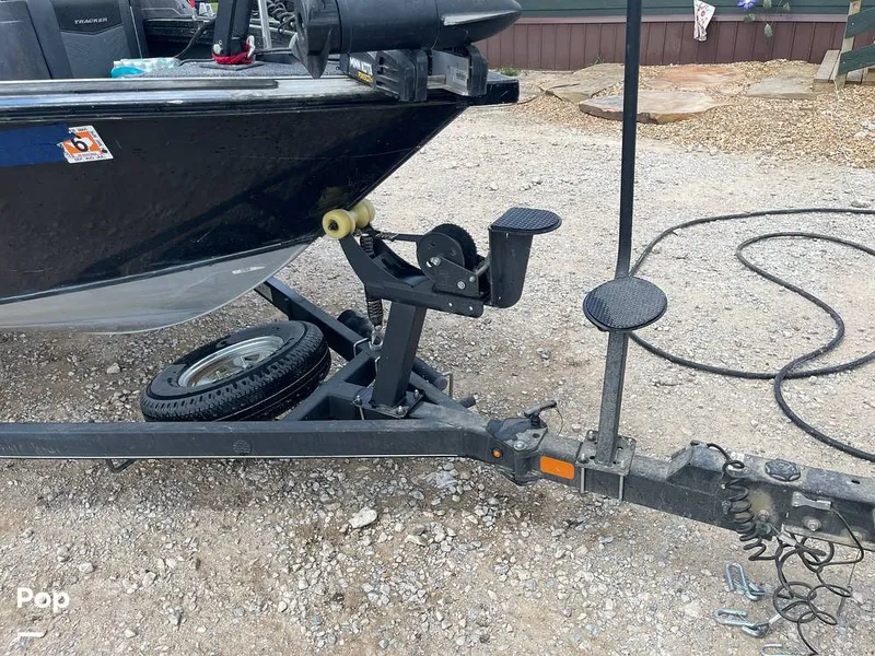 Slide: The Image of Tracker Targa V19 WT 2022 - 16332882