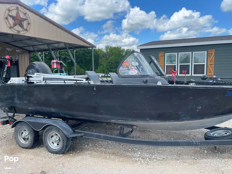 Slide: The Image of Tracker Targa V19 WT 2022 - 16332885