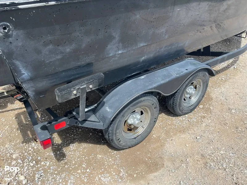 Slide: The Image of Tracker Targa V19 WT 2022 - 16332888