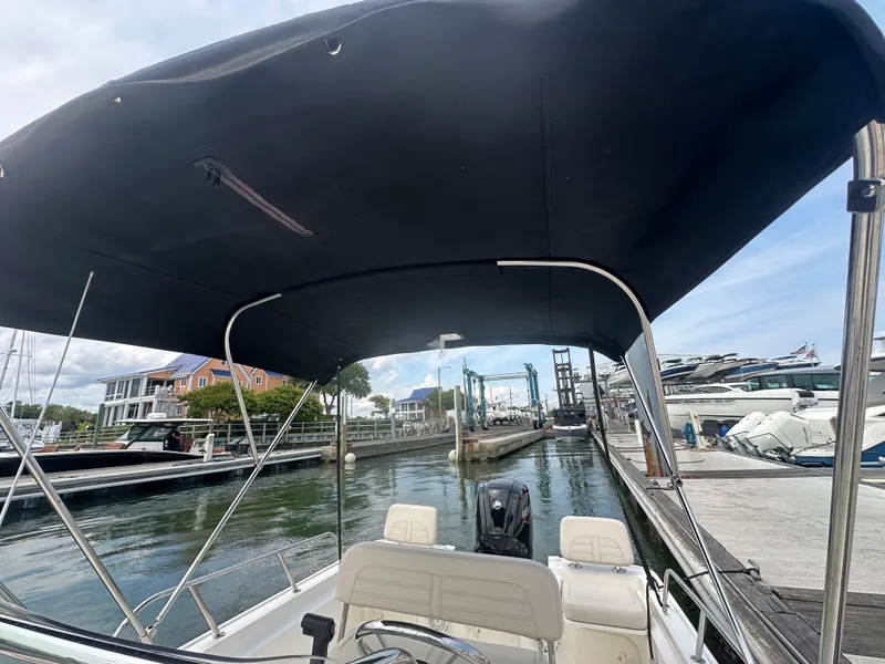 Slide: The Image of Boston Whaler 170 MONTAUK 2023 - 5