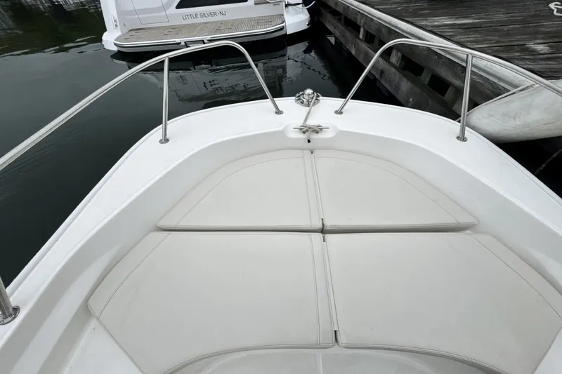 Slide: The Image of Boston Whaler 170 Montauk 2026 - 23