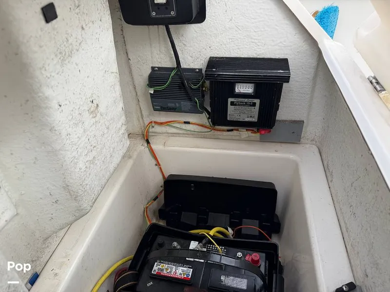 Slide: The Image of Battery Compartment - 16374307
