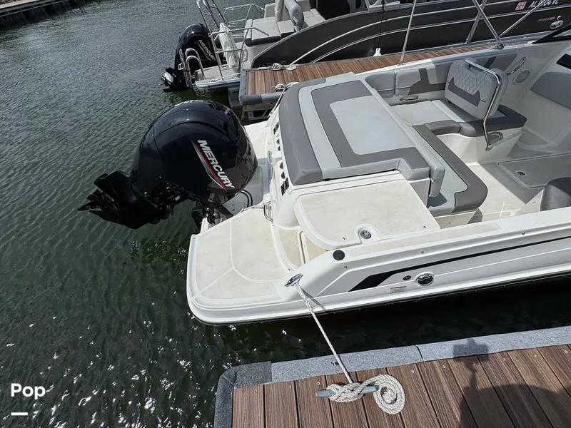 Slide: The Image of Bayliner VR6 2024 - 16332372