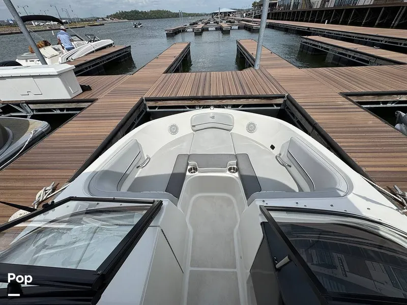 Slide: The Image of Bayliner VR6 2024 - 16332408