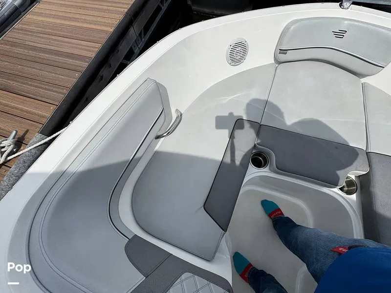 Slide: The Image of Bayliner VR6 2024 - 16332409