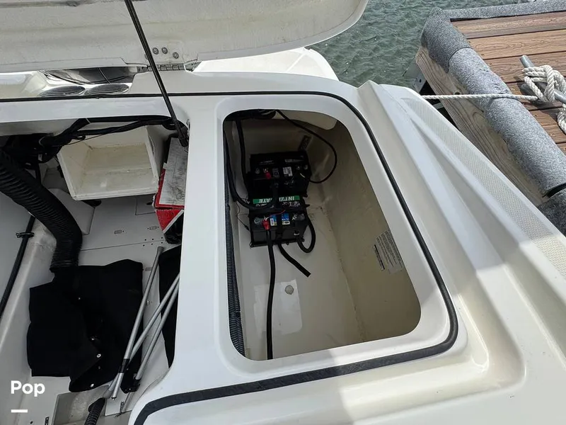 Slide: The Image of Bayliner VR6 2024 - 16332645