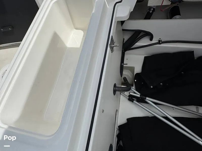 Slide: The Image of Bayliner VR6 2024 - 16332648