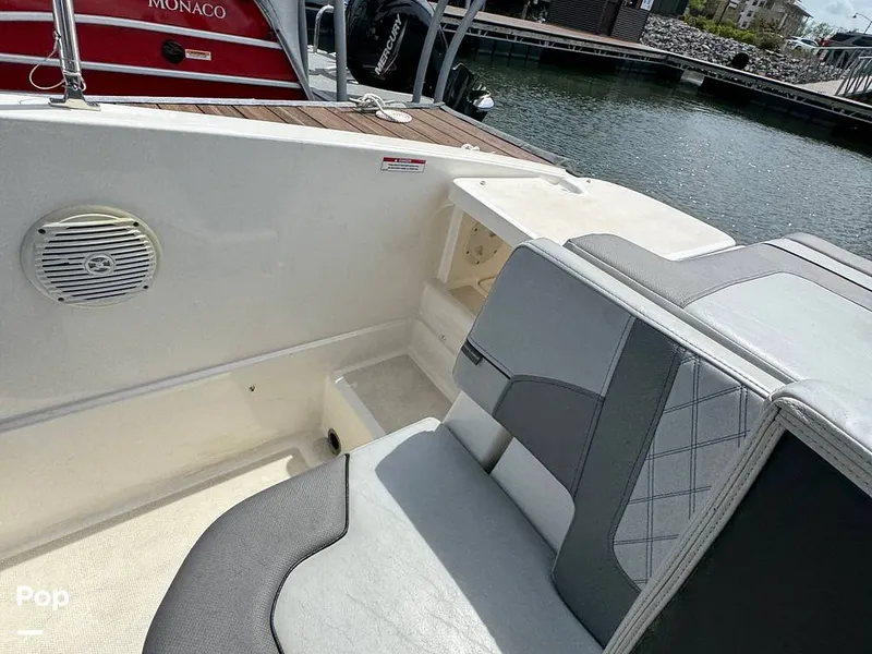 Slide: The Image of Bayliner VR6 2024 - 16332652