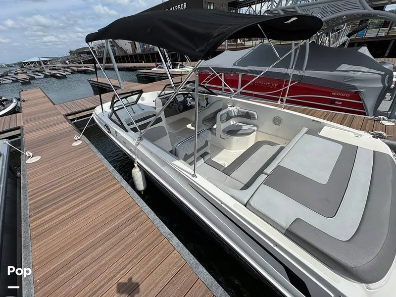 Slide: The Image of Bayliner VR6 2024 - 16332365