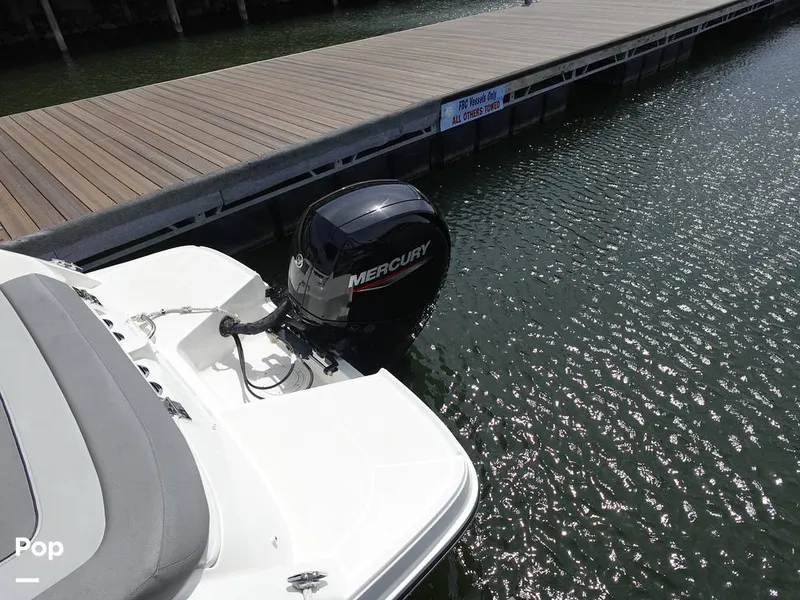 Slide: The Image of Bayliner VR6 2024 - 16333367