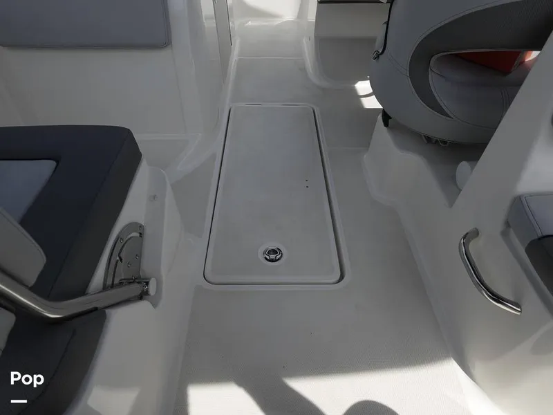 Slide: The Image of Bayliner VR6 2024 - 16333412