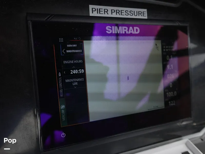 Slide: The Image of Bayliner VR6 2024 - 16333420