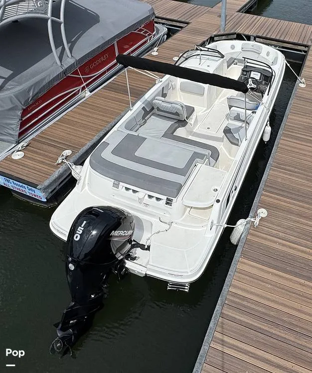 Slide: The Image of Bayliner VR6 2024 - 16333427