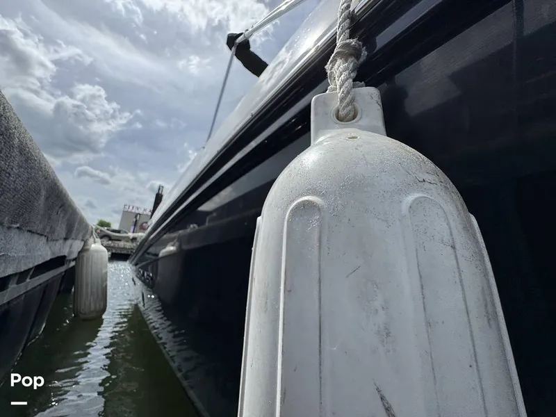 Slide: The Image of Bayliner VR6 2024 - 16333446