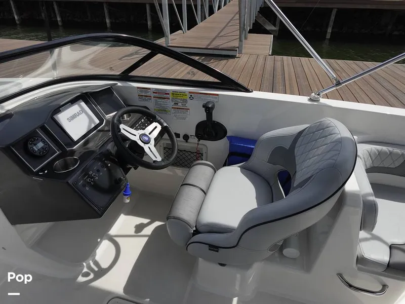 Slide: The Image of Bayliner VR6 2024 - 16333380