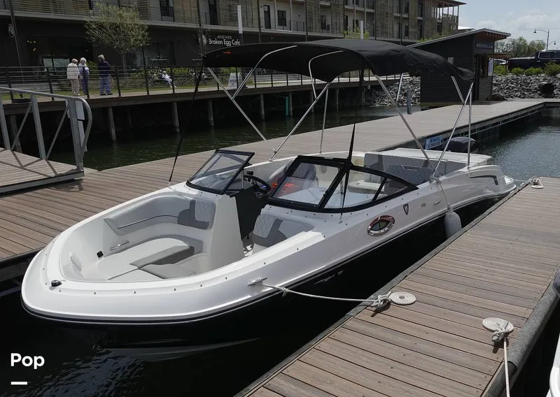 The Image of Bayliner VR6 2024 - 16333358