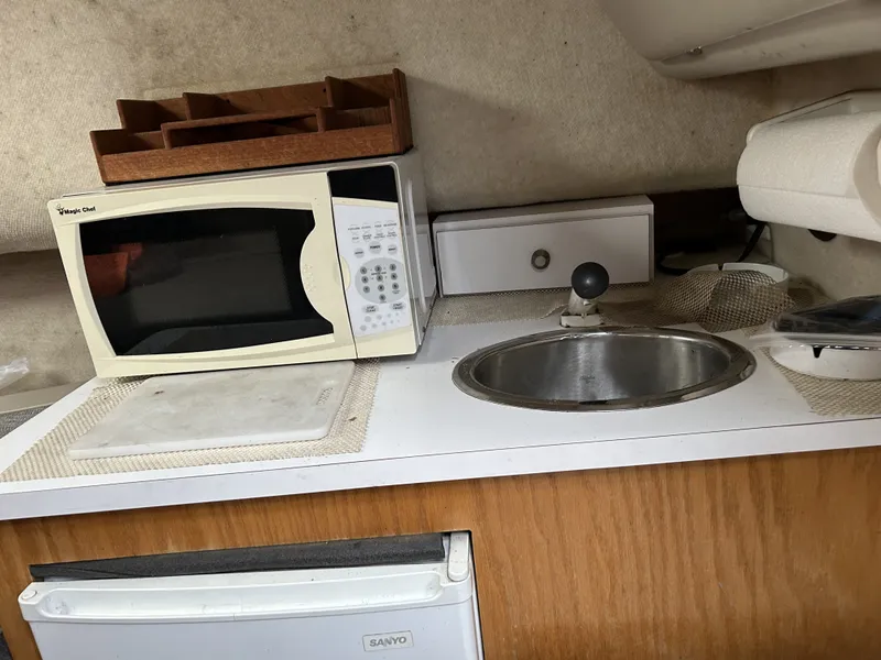 Slide: The Image of Trophy 2352FV 1999 - 7