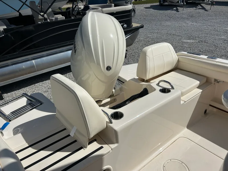 Slide: The Image of Grady-White Fisherman 216 2026 - 9