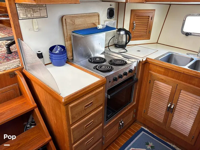 Slide: The Image of Custom Taiwan Overseas 46' Sundeck Trawler 1986 - 16358403