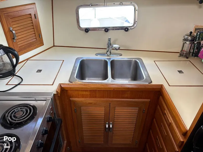 Slide: The Image of Custom Taiwan Overseas 46' Sundeck Trawler 1986 - 16358404