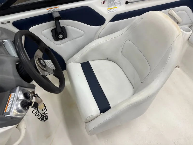 Slide: The Image of SeaDoo 205 Utopia 2004 - 9