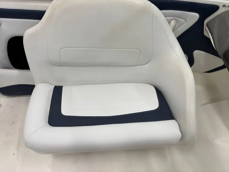 Slide: The Image of SeaDoo 205 Utopia 2004 - 8