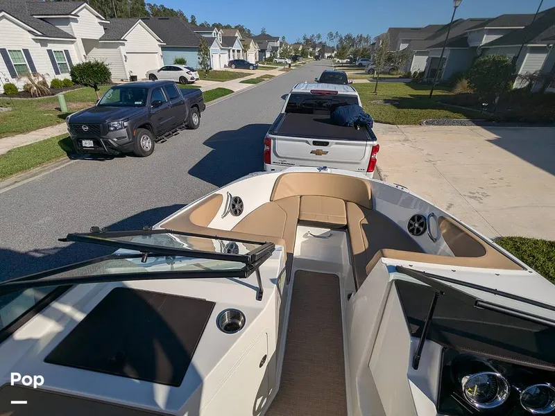 Slide: The Image of Sea Ray SPX190 2020 - 16345996