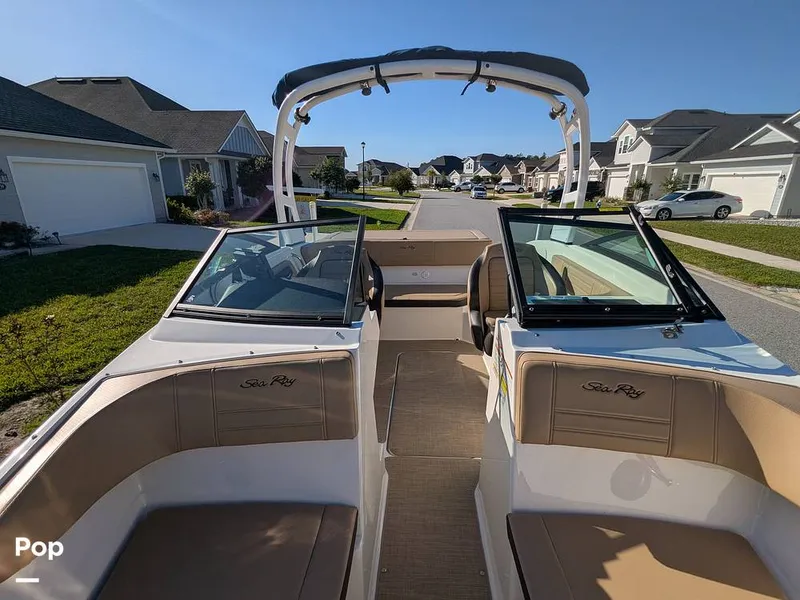 Slide: The Image of Sea Ray SPX190 2020 - 16346001