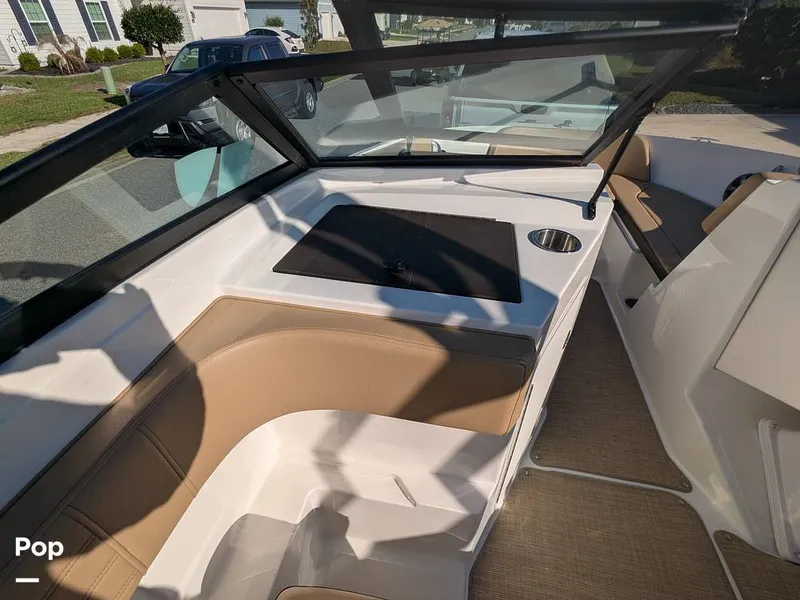 Slide: The Image of Sea Ray SPX190 2020 - 16346006