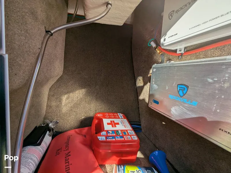 Slide: The Image of Sea Ray SPX190 2020 - 16346010