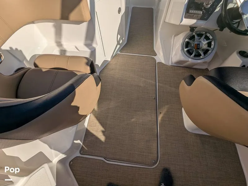 Slide: The Image of Sea Ray SPX190 2020 - 16346013