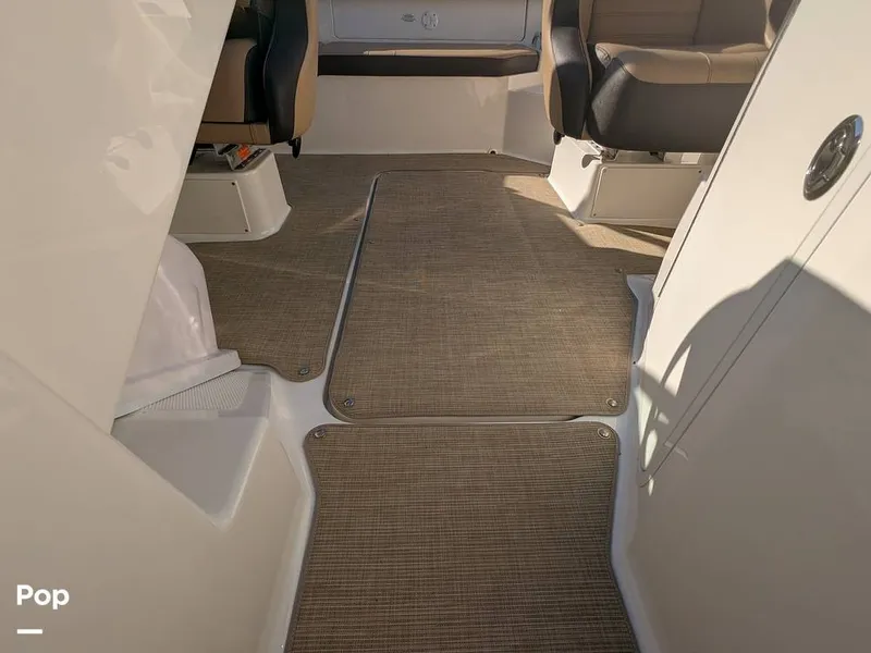 Slide: The Image of Sea Ray SPX190 2020 - 16346015