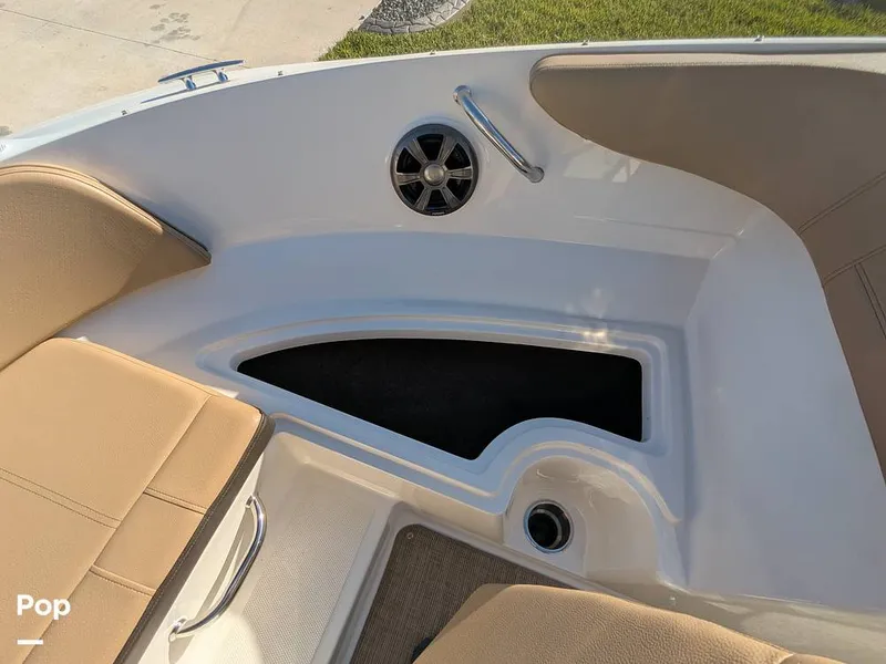 Slide: The Image of Sea Ray SPX190 2020 - 16346016