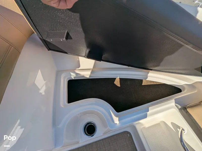 Slide: The Image of Sea Ray SPX190 2020 - 16346017