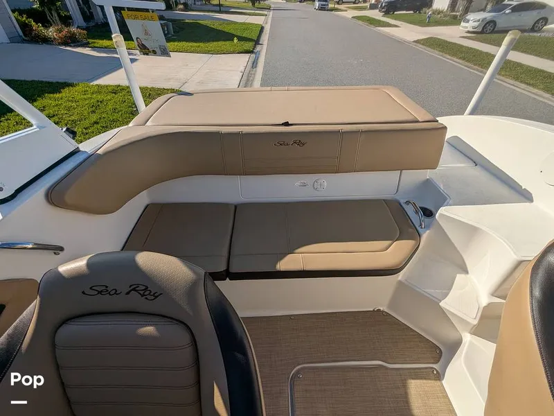 Slide: The Image of Sea Ray SPX190 2020 - 16346018