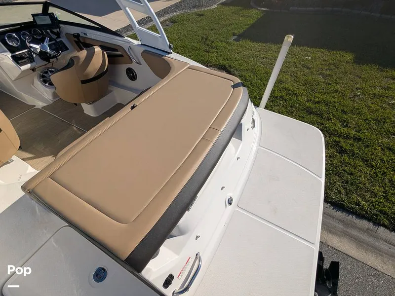 Slide: The Image of Sea Ray SPX190 2020 - 16345976