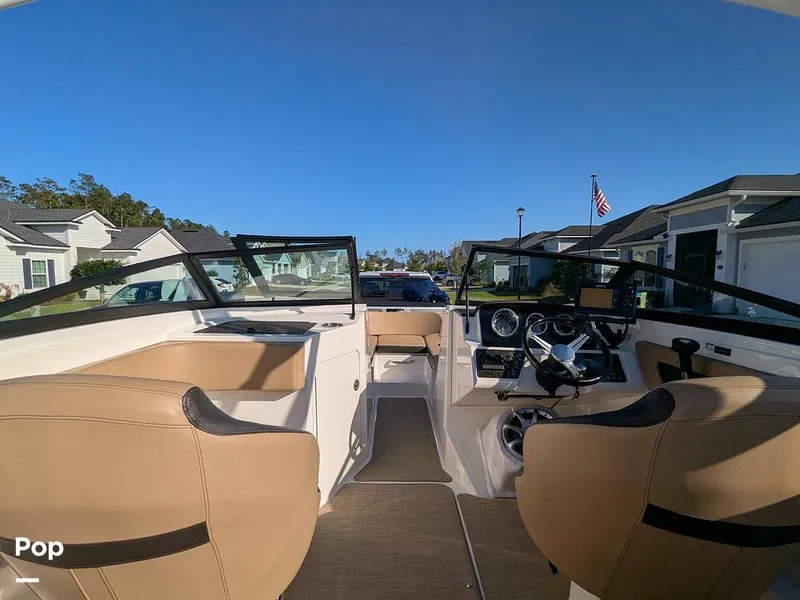 Slide: The Image of Sea Ray SPX190 2020 - 16346028