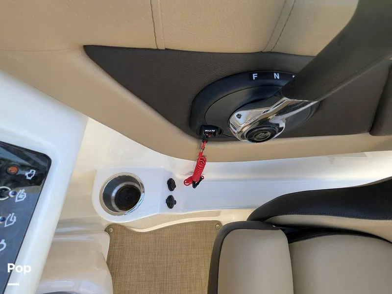 Slide: The Image of Sea Ray SPX190 2020 - 16346031